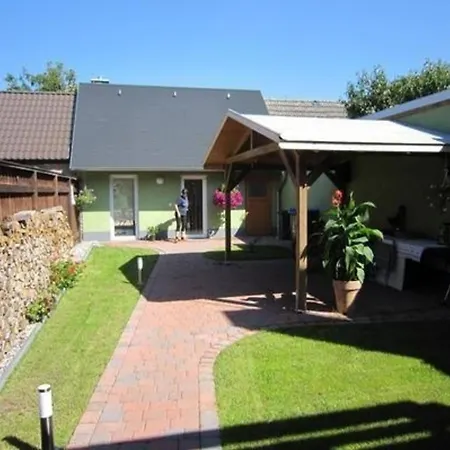 Malchow Mit Grill, Garten Und Terrasse * Malchow (Mecklenburg-Vorpommern)